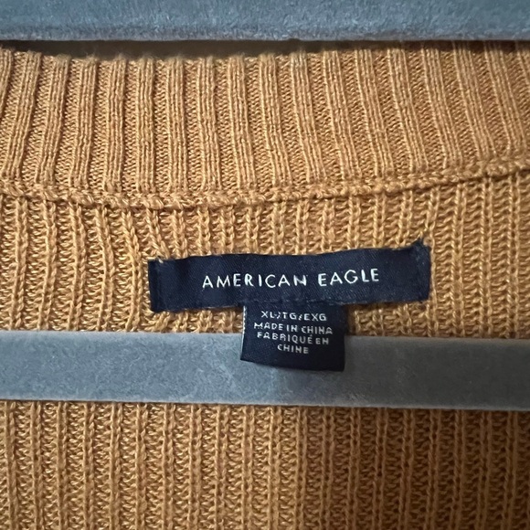 American Eagle Outfitters Tan Knit Sweater - Picture 2 of 3